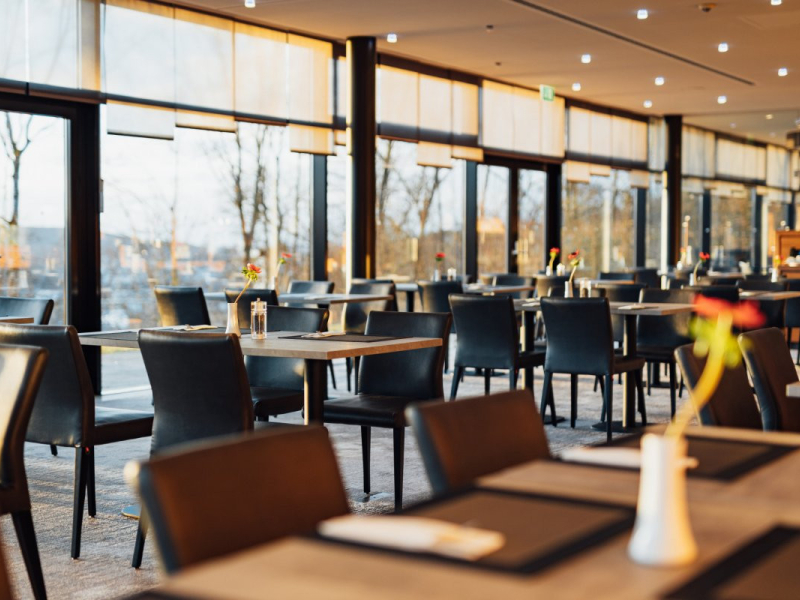 schlosshotel-bar-brasserie-restaurant-2022-24