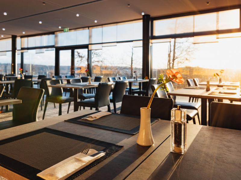 schlosshotel-bar-brasserie-restaurant-2022-27