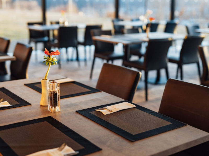 schlosshotel-bar-brasserie-restaurant-2022-22